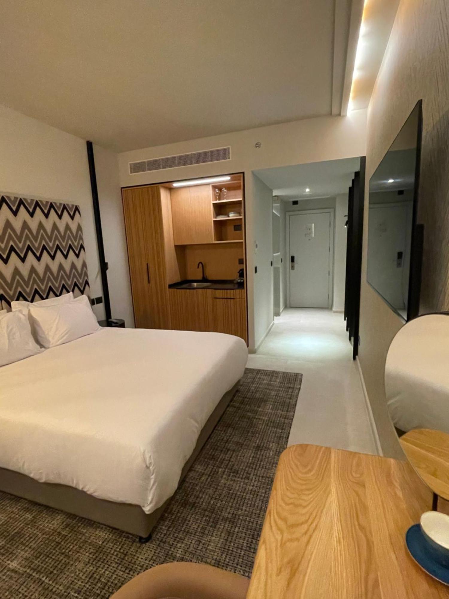 Suite On The Beach Хайфа Екстер'єр фото