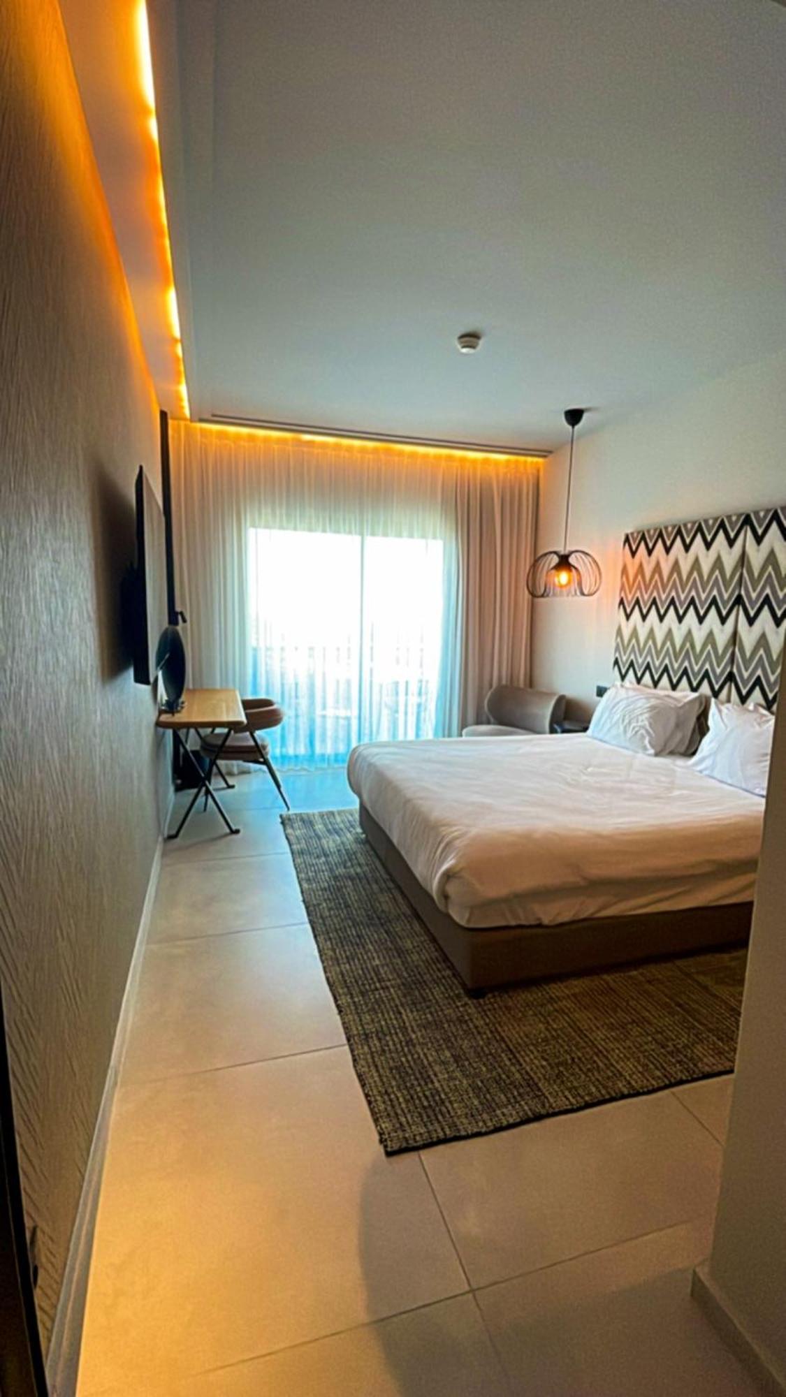 Suite On The Beach Хайфа Екстер'єр фото
